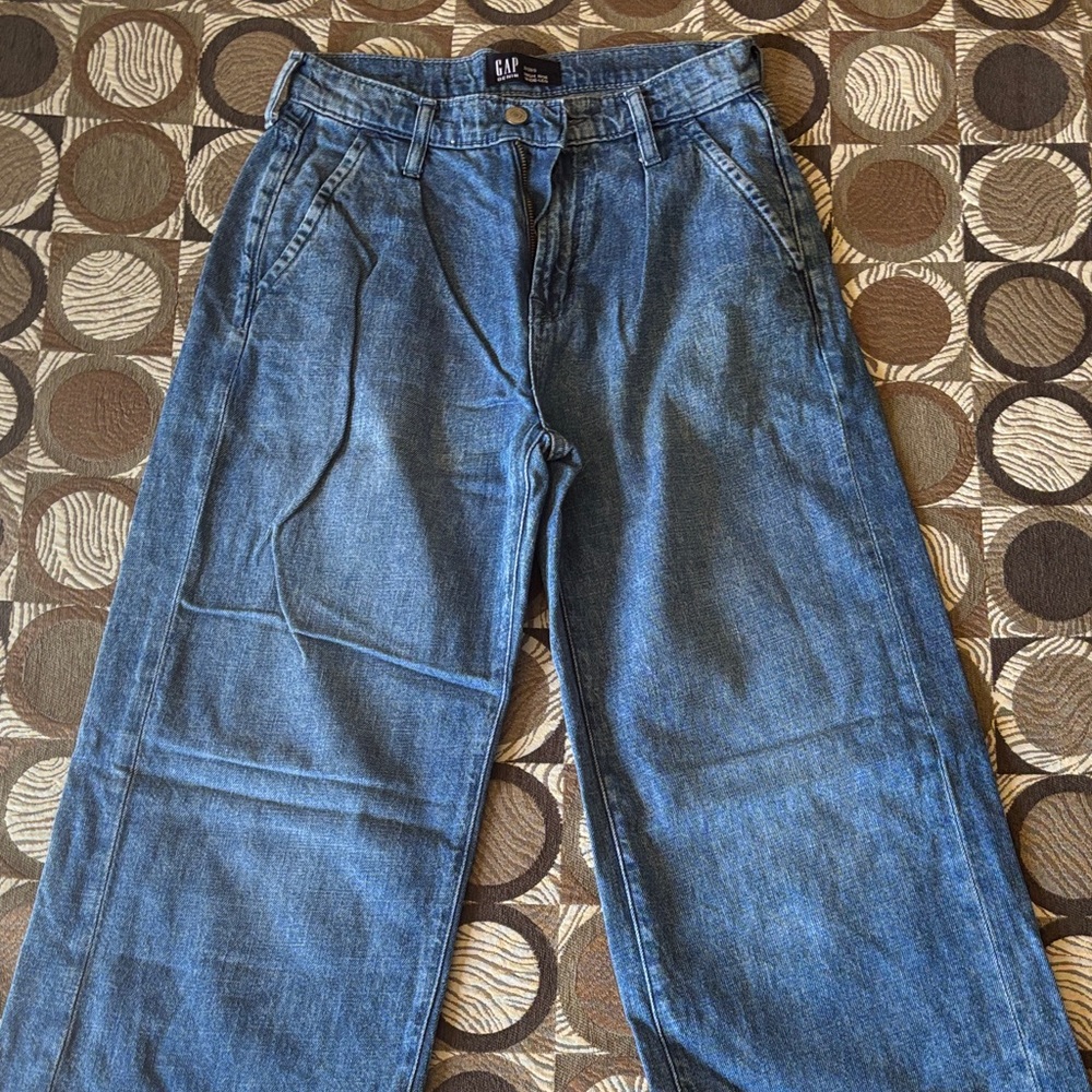 GAP Wide Leg High-Rise Jeans in Dark Blue 2/26S